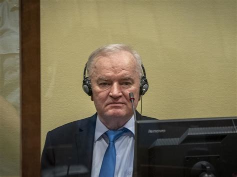 Ратко Младич бе окончателно осъден на доживотен затвор - Свят | Vesti.bg