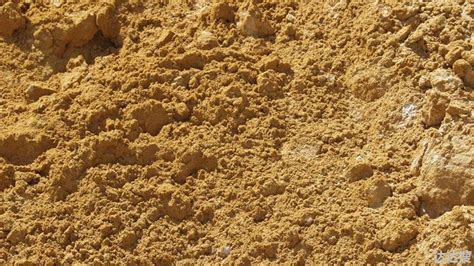 人工砂vs自然沙，那种沙符合建筑用砂？_新乡鼎力矿山设备有限公司