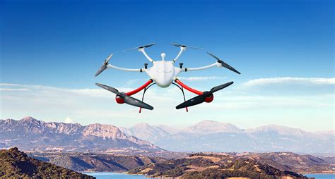 观2021国际无人机应用及防控大会：技术水平提高，无人直升机仍有大用|无人机|直升机_新浪新闻