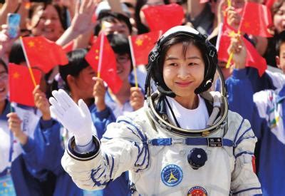 王亚平将成首位“太空行走”的中国女性 专家：女航天员生理和心理上有这些优势！