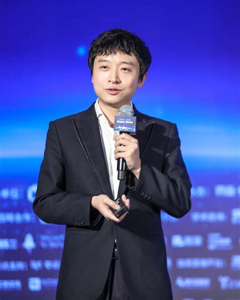 共同开拓数字经济新产业 复旦大学教授赵星受聘为造梦时空高级顾问-中国网