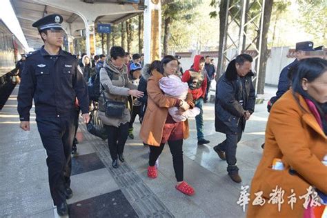 凉山警方破获特大贩婴案 抓人贩78人 救15个孩子 - 四川 - 华西都市网新闻频道