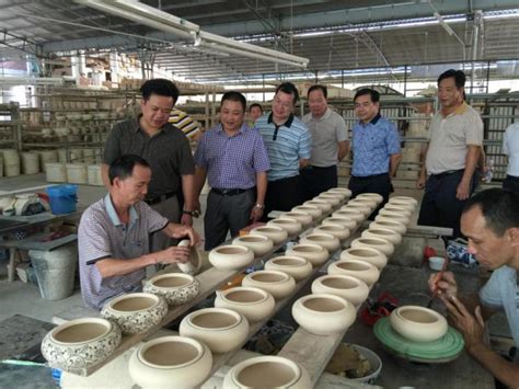 潮州：自动化车间智能化生产 陶瓷产业竞争力大提升