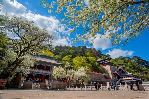 Entrance of the Qianshan National Park, Anshan, Liaoning Province ...