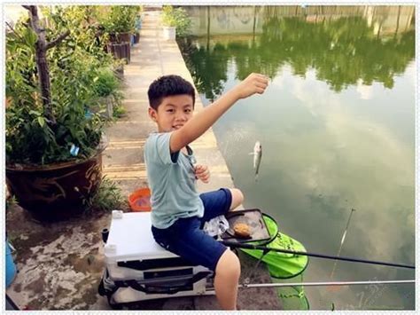 9岁孩子垂钓，让钓鱼不仅是一种乐趣，也可以成为一种教育方式！ - 钓鱼之家