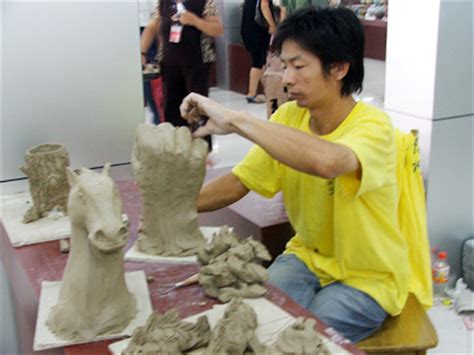 第八届中国(淄博)国际陶瓷博览会人体彩绘图册_360百科