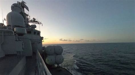 美加军舰过航台湾海峡，中国东部战区海空兵力全程跟监警戒 - 2022年9月21日, 俄罗斯卫星通讯社