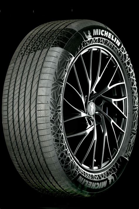 米其林全球首发两款可持续材料轮胎 已获公路使用批准_团车网
