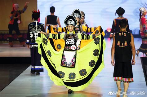 云南省楚雄州永仁彝族赛装节 - 中国国家地理最美观景拍摄点