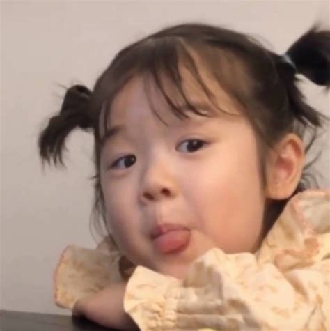 金雪头像甜美女生动漫