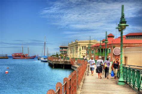 “阳光富翁”巴巴多斯：加勒比海岛屿国家，风光秀丽的热带旅游岛|巴巴多斯|岛屿|列斯_新浪新闻