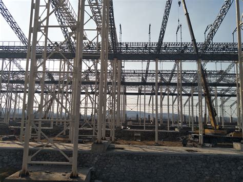 钢结构厂房如何提高安装精度 -- 贵州中弘钢结构有限公司