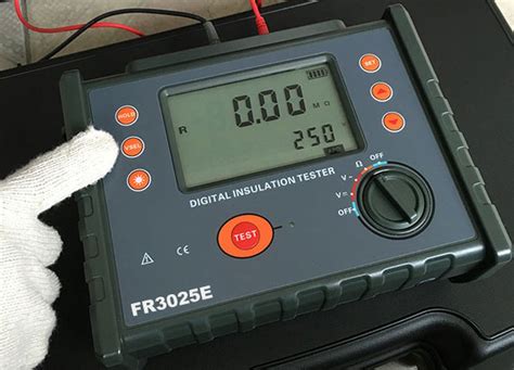 绝缘电阻的合格标准及要如何测量_测试仪
