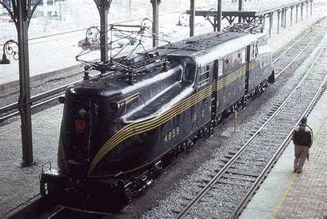 Pennsylvania Railroad | Harrisburg, Pennsylvania | Class GG1 4-6+6-4 ...