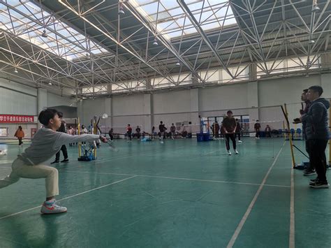 羽动人生——数理学院举办第二届羽毛球比赛