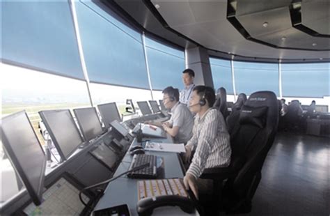 新疆空管局塔台管制室顺利完成数字化放行、通播及电子进程单系统升级改造工作 - 民用航空网