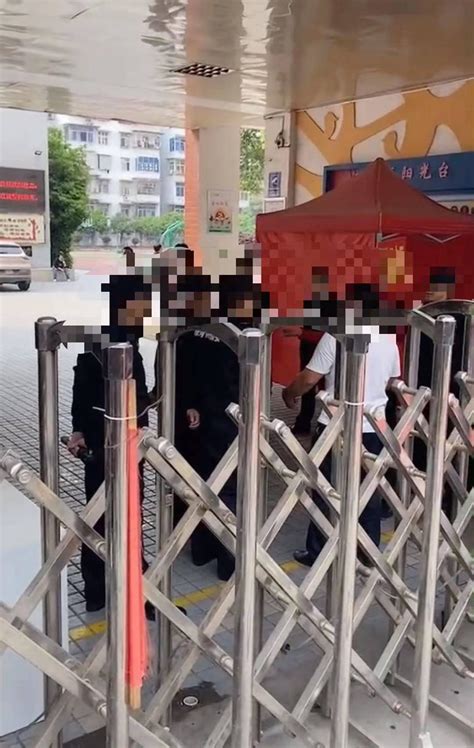 邯郸两名中学生校外遭群殴！警方已介入调查_手机新浪网
