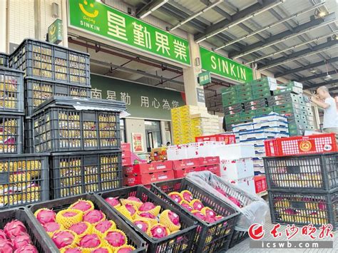 红星市场水果日均交易量近万吨 销量走高价格下降 - 三湘万象 - 湖南在线 - 华声在线