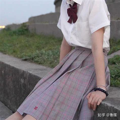 关于“JK制服”，不得不说的穿搭方法，又萌又可爱