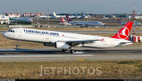 TC-JRK | Airbus A321-231 | Turkish Airlines | Alp AKBOSTANCI | JetPhotos