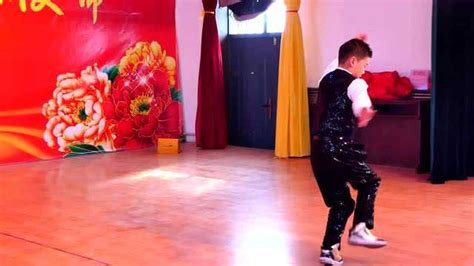 舞蹈串烧 表演：昌吉市六工镇沙梁子村别克_腾讯视频
