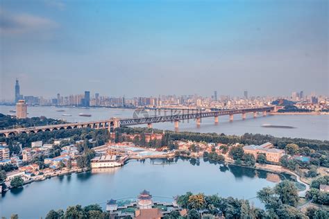 武汉黄昏长江大桥高清图片下载-正版图片500597826-摄图网