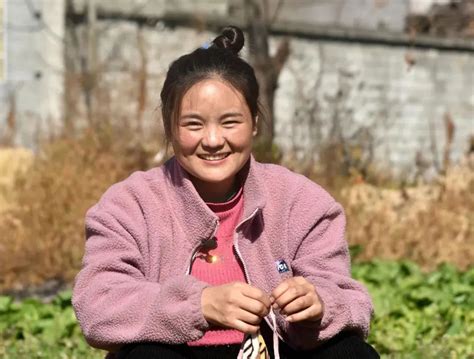 11年前感动中国的春运母亲找到了 这张名为《孩子，妈妈带你回家》的照片(4)