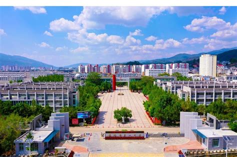 云南省临沧市人民医院2023年招聘编制外人员25名
