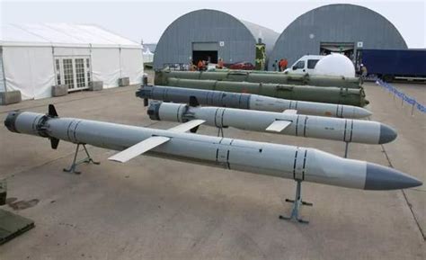 中国鹰击18导弹具备四大优点 攻击区域扩大600倍(含视频)_手机新浪网