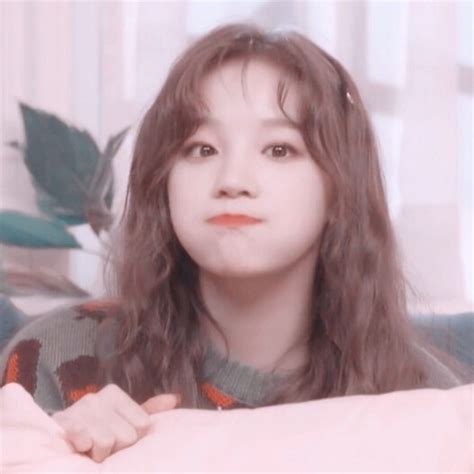 宋雨琦头像库图片