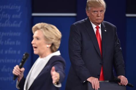 [国际] 特朗普、希拉里第二场辩论谁赢了？