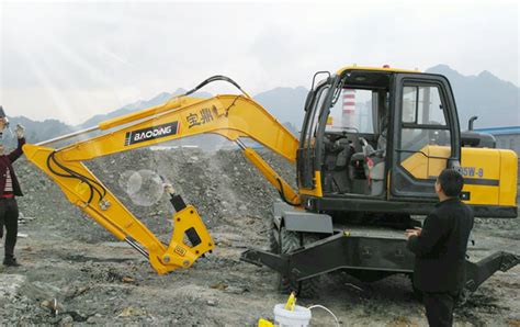 2019全新小型挖掘机 2吨左右的微型挖掘机 SD20B小挖机价格-阿里巴巴