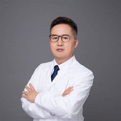 刘同峰-三正规医美平台-中国整形美容协会