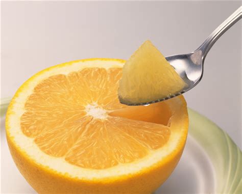 橙子的功效与作用有哪些？吃橙子会上火吗？|橙子|胆固醇|功效_新浪新闻