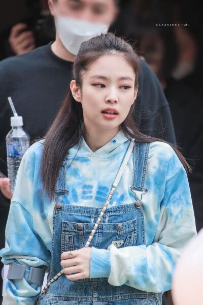 金智妮(Jennie)图片