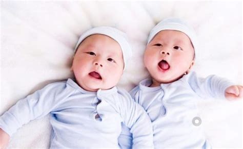 孕妇怀的是双胞胎男宝,生下来却是女宝,得知原因后,家人都懵了
