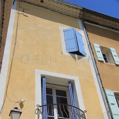 法国普罗旺斯一栋房子的窗户生活方式免费下载_jpg格式_3456像素_编号42207204-千图网