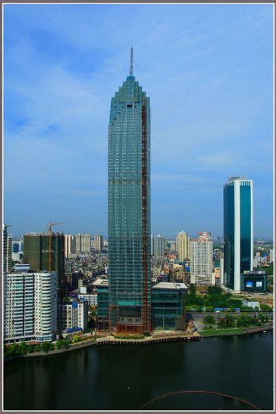 Warm congratulations to ZSL1250 tower crane of Zhongsheng Construction ...