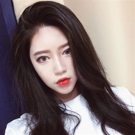 甜美女生头像韩语