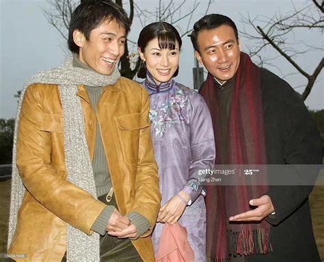 2003年，由关锦鹏执导。李嘉欣，刘烨和胡军联袂出演的电视剧《画魂》官方剧照 - 派谷照片修复翻新上色