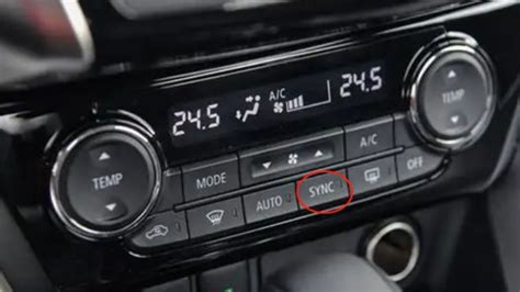 汽车上有些按钮不能随意触碰，你知道几个？_凤凰网汽车_凤凰网