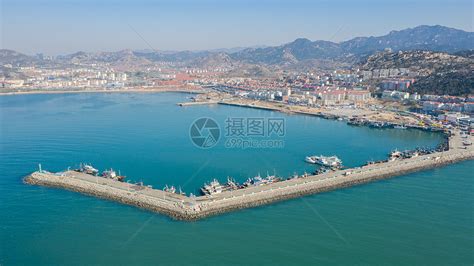 青岛沙子口南姜码头上渔船归来 受海水温度影响海货较少-半岛网