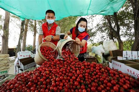 新疆昌吉：欢度肉孜节-人民图片网