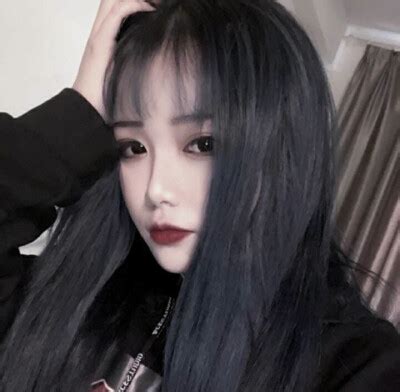 头像女生温柔冷酷