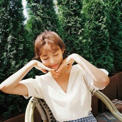 乐观温柔的女生头像