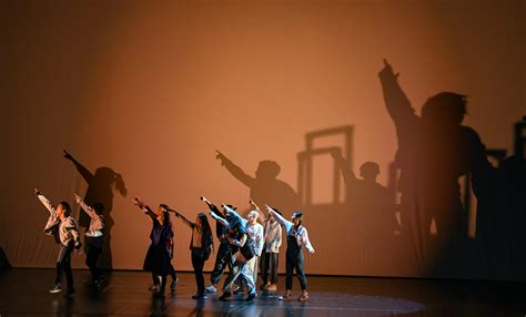 北京现代舞团 - 阿姆斯特朗音乐艺术管理有限公司