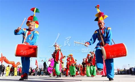 甘肃甘州：排练社火迎春节-人民图片网