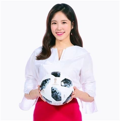 韩国SBS美女主播张艺媛图片