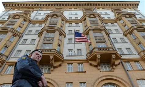 疑似俄罗斯女间谍在美使馆任职逾十年，美特情局悄悄放人