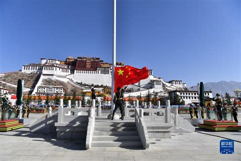 西藏布达拉宫迎新年第一缕阳光-大河网